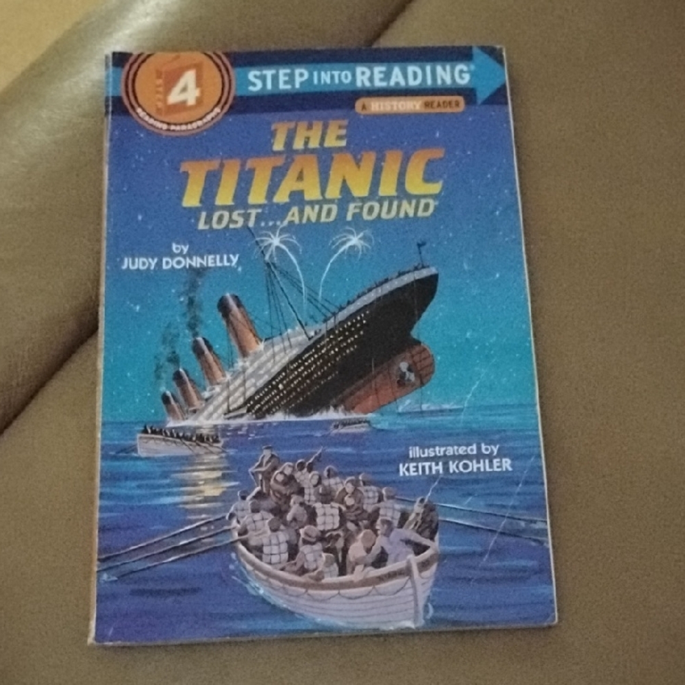 : The Titanic Lost and Found Book